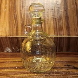 Vintage glass decanter barware glass stopper